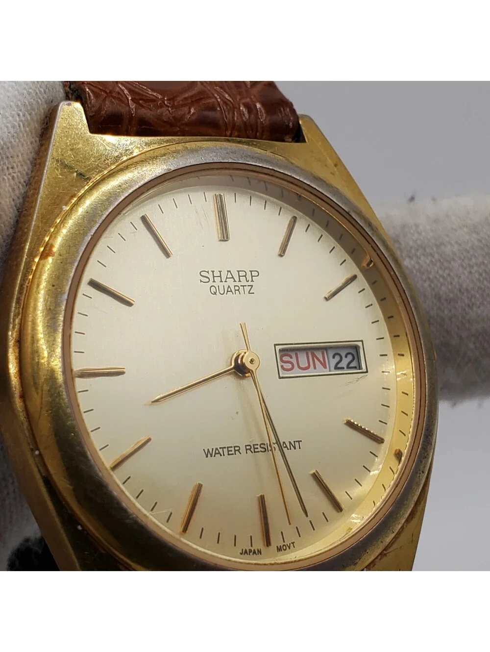 Vintage Sharp Quartz Watch 34mm Day/Date Dial Gold Tone New Battery